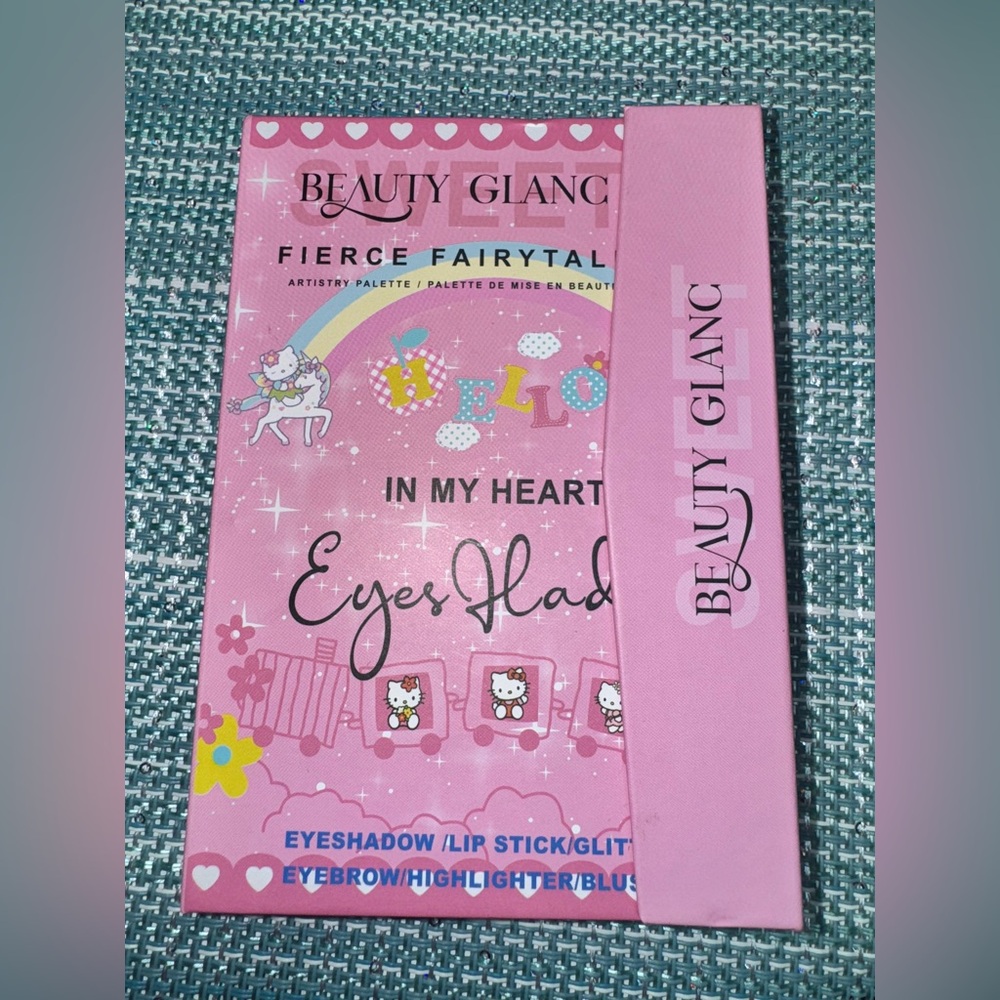 Beauty Glanc Hello Kitty Eyeshadow/Lip Stick/ Glitter Palette
